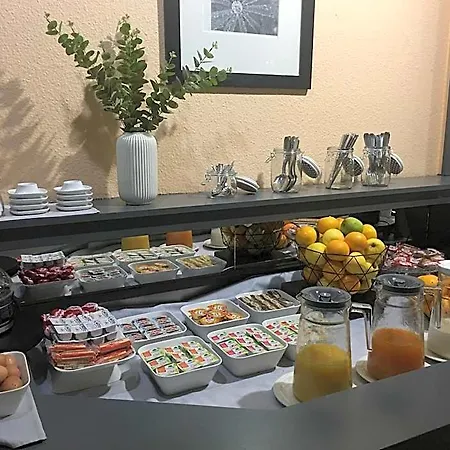 Confort Hotel Montgeron