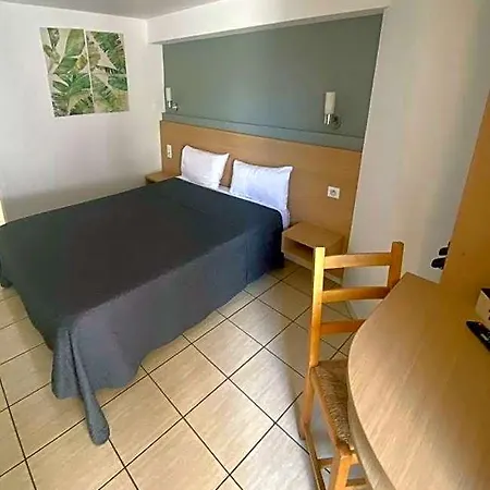 Confort Hotel Montgeron