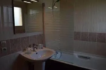 Hotel Confort 3*