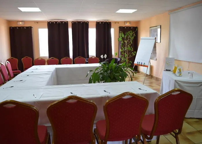 Confort Hotel Montgeron